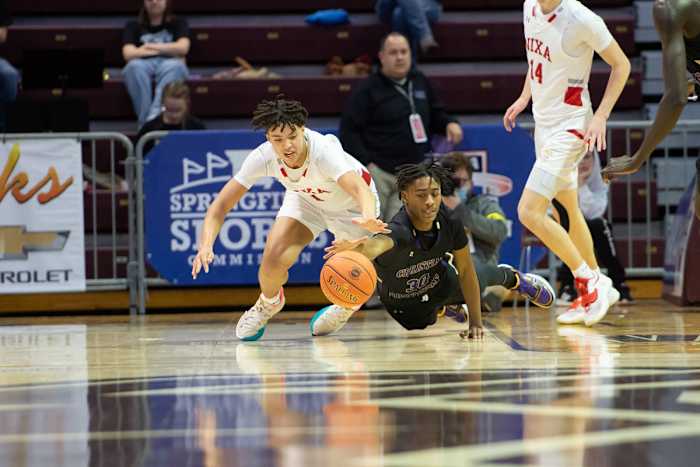 2022 Class 6 B Champ - CBC vs Nixa-24